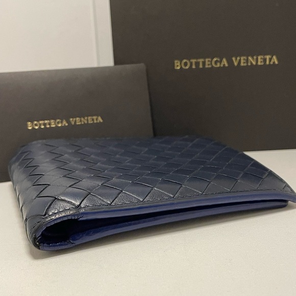 Bottega Venetta bifold wallet - Picture 7 of 14